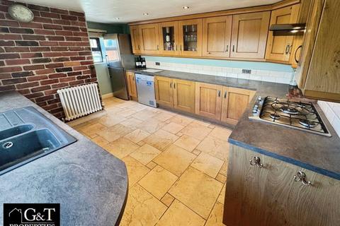 2 bedroom terraced house for sale, Paint Cup Row, Dudley