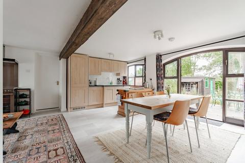 3 bedroom barn conversion for sale, Reepham Road, Foulsham