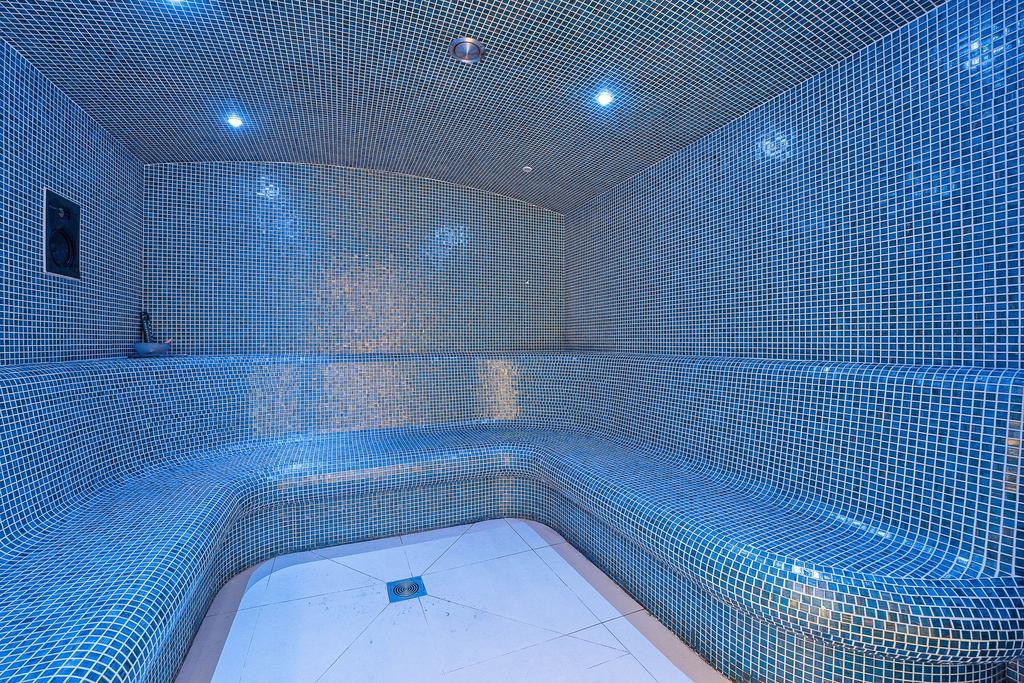 Steam Room