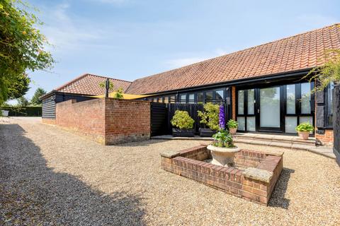 4 bedroom semi-detached house for sale, Chain Free in South Walsham