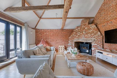 undefined, Charming Four Bedroom Barn in South Walsham