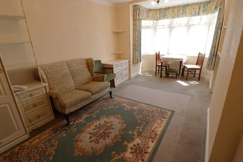 1 bedroom retirement property for sale, Hockley Road, Rayleigh, SS6