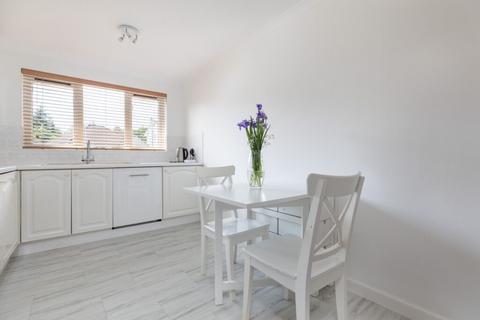 20 Canberra Court Braidpark Drive, Giffnock, Glasgow, G46 6NS