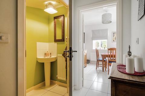 3 Stopher Walk, Winchester, SO22 5ST
