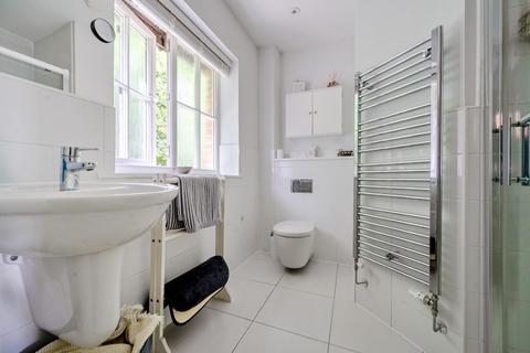 3 Stopher Walk, Winchester, SO22 5ST