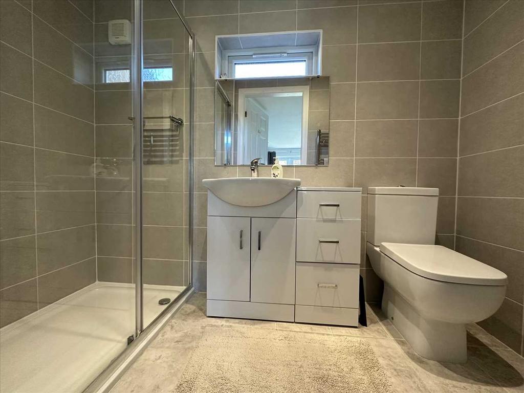 Ensuite Shower Room