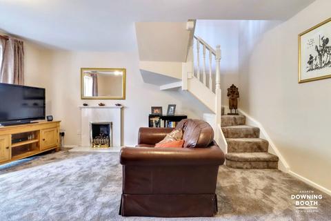 18 Coltman Close, Lichfield, WS14 9YS