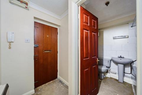 undefined, Central Reading,  Berkshire,  RG2