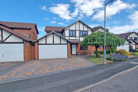 4 bedroom detached house for sale, Holly Drive, Hollywood, Birmingham