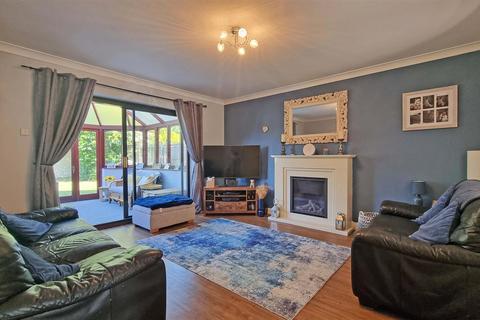 4 bedroom detached house for sale, Holly Drive, Hollywood, Birmingham