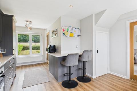 4 Brampton Close, Cookley, Kidderminster, DY10 3TW