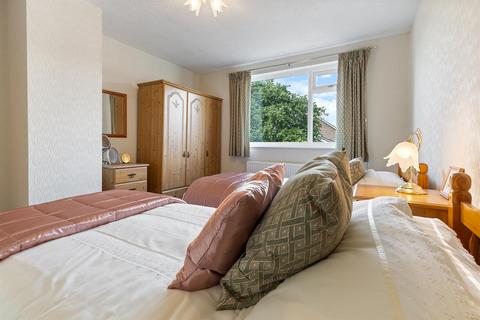 4 bedroom detached house for sale, New Lane, Skelmanthorpe, HD8 9EH