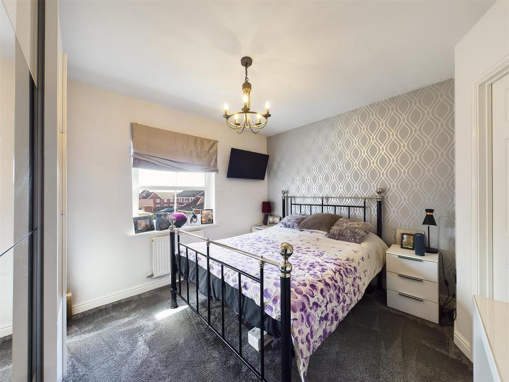 Bedroom: