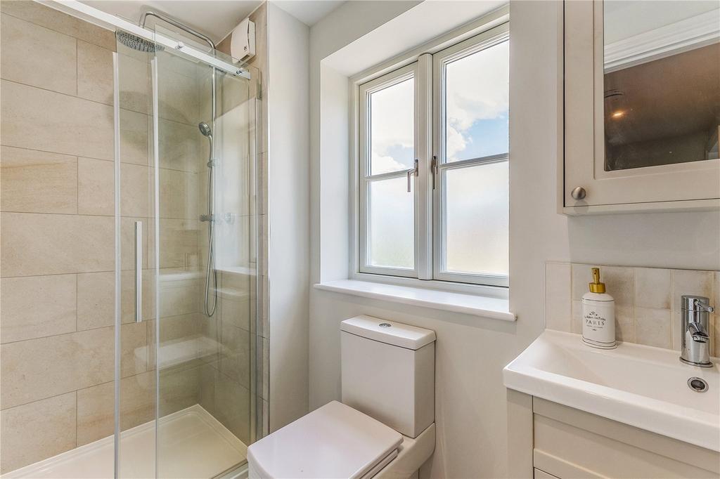 Family Shower Room