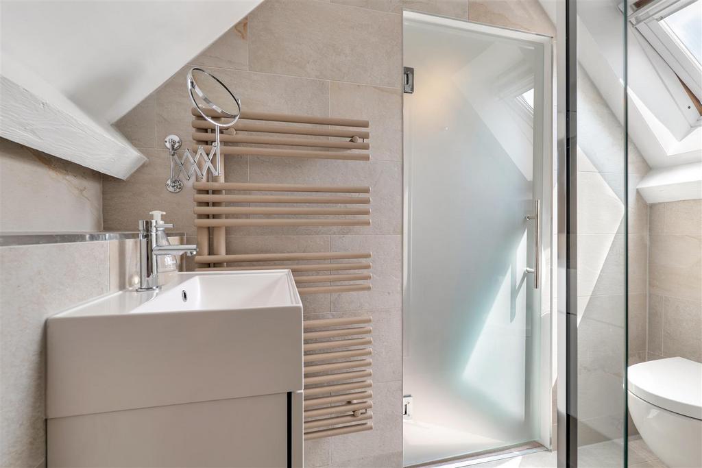 En suite shower room