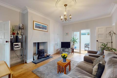 Redlands Cottage Billams Hill, Otley, LS21 2DZ