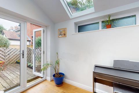 Redlands Cottage Billams Hill, Otley, LS21 2DZ