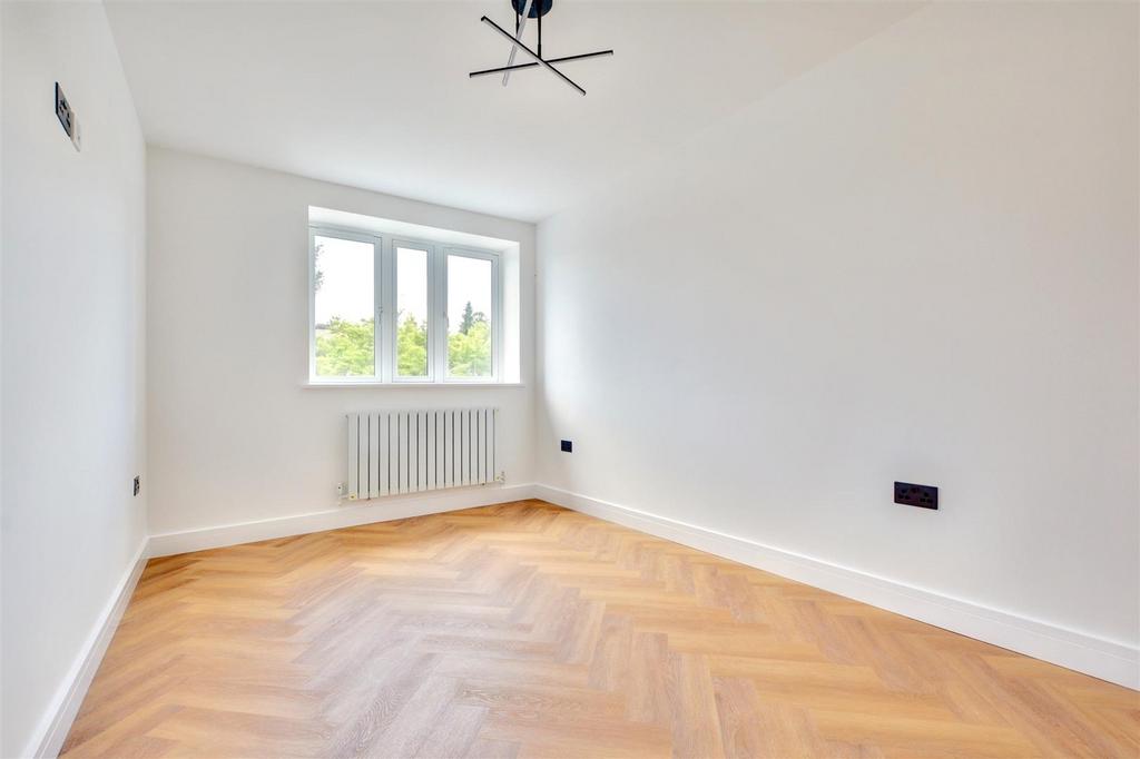Bedroom 3 1.jpeg