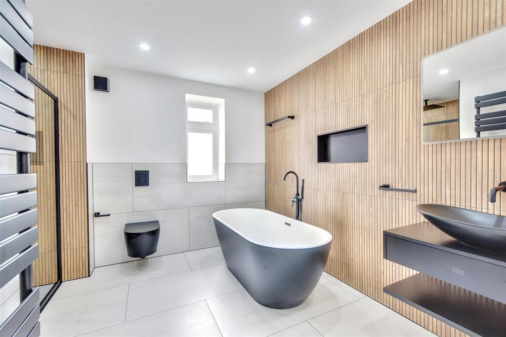 Bathroom.jpeg