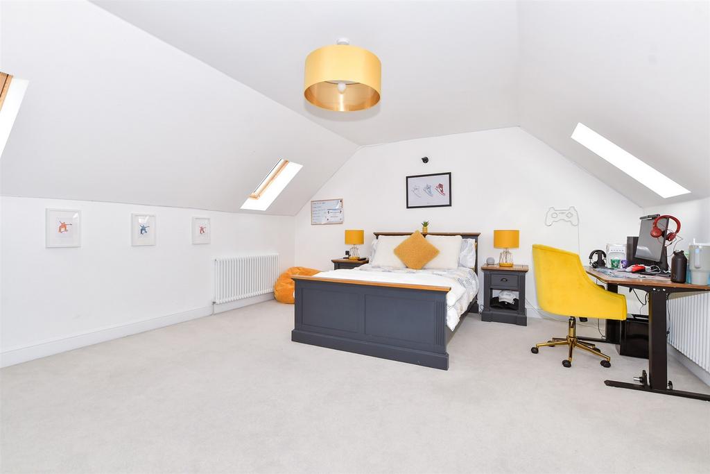 Bedroom 5