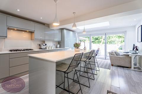 9 Anders Drive, Nottingham, NG6 7AN