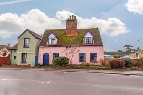 4 bedroom detached house for sale, Station Road, Woodbridge, IP12 4AT