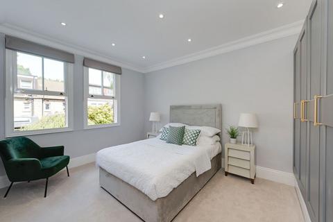 33 Wellington Road, London, W5 4UJ