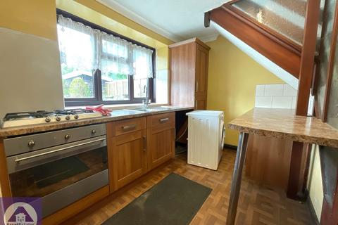 3 bedroom terraced house for sale, Queen Street, Abertillery