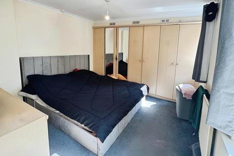 4 bedroom block of apartments for sale, Block of 3 Flats