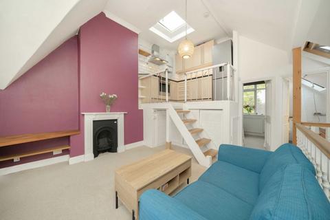 1 bedroom flat for sale, Godolphin Road, London W12