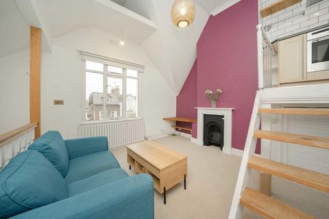 1 bedroom flat for sale, Godolphin Road, London W12