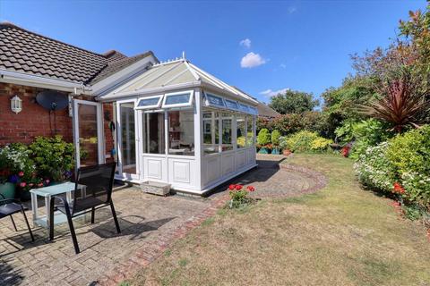 3 bedroom bungalow for sale, Holland on Sea CO15