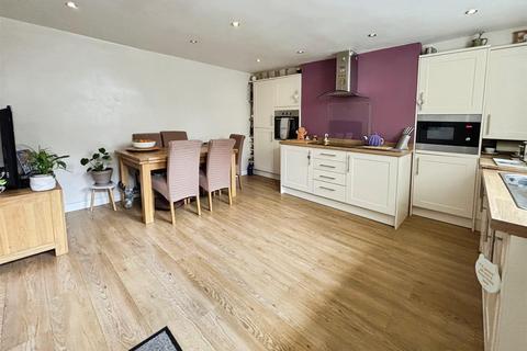 3 bedroom terraced house for sale, Second Street, Bradford BD12