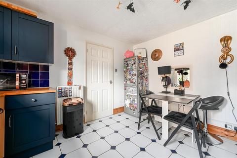 2 bedroom apartment for sale, Victoria Road, Portslade BN41