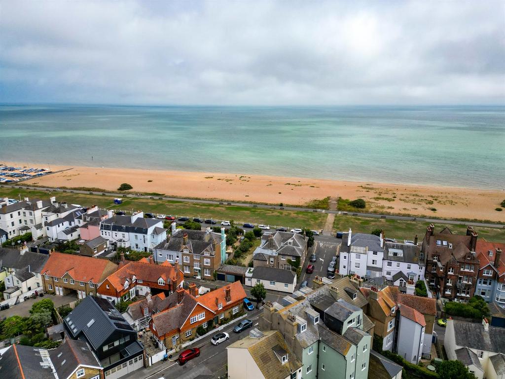 The Coach House 18.jpg