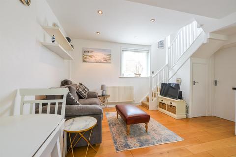 1 bedroom character property for sale, Cambridge Road, Walmer, Deal