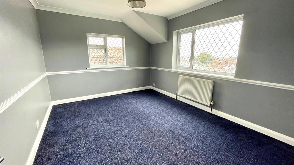 Double aspect bedroom 2