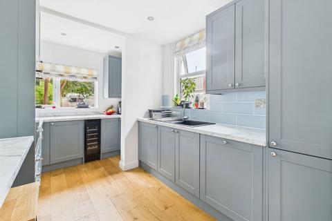10 Archibald Road, Worthing, BN11 2SL