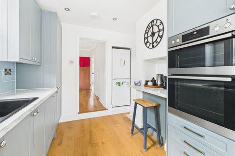 10 Archibald Road, Worthing, BN11 2SL