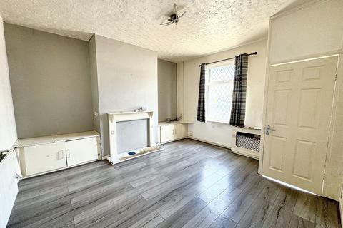 2 bedroom terraced house for sale, Bury New Road, Whitefield, M45