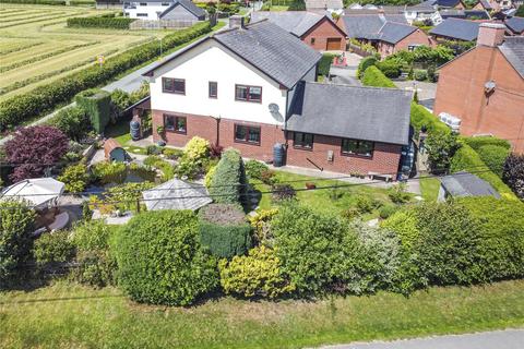 undefined, Maes Trannon, Trefeglwys, Caersws, Powys, SY17
