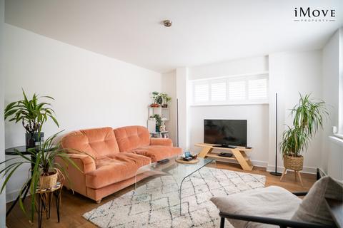 1 bedroom flat for sale, Harold Road, London SE19