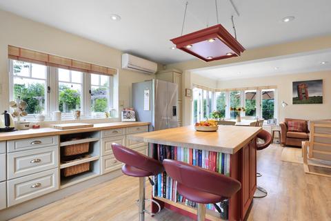 The Old Farmhouse Manor Road, Little Shelford, Cambridge, CB22 5HF