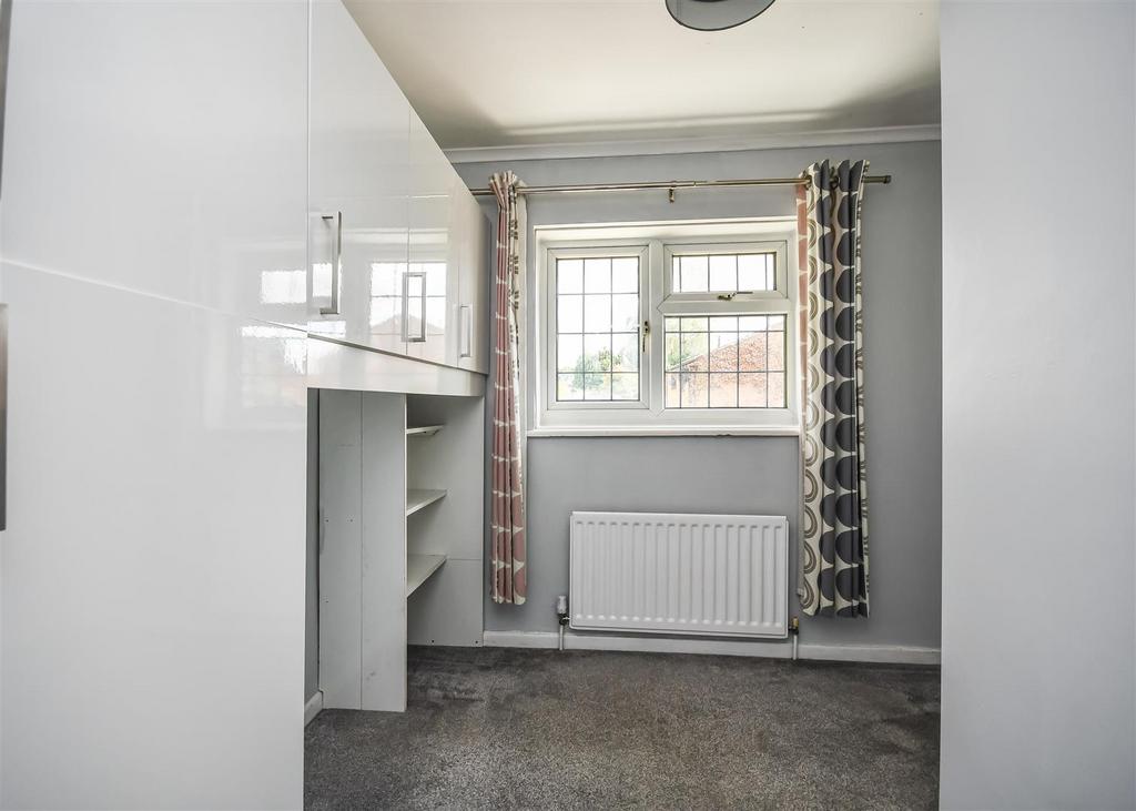 26 Brook Road-Bedroom 3.jpg
