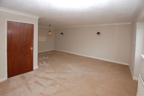 4 bedroom house for sale, Lyons Crescent, Tonbridge