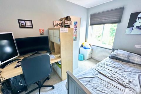 3 bedroom semi-detached house for sale, Green Park Avenue, Skircoat Green, Halifax