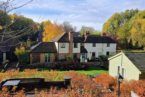 undefined, Latchford, Standon, Herts