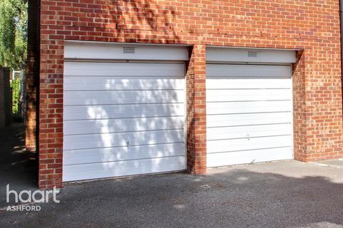 undefined, Upper Queens Road, Ashford