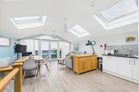 3 bedroom townhouse for sale, Merley Road, Westward Ho!, Bideford
