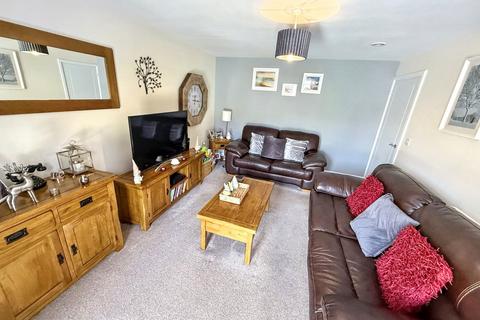 6 Alderman Close, Redcar, TS10 2GX